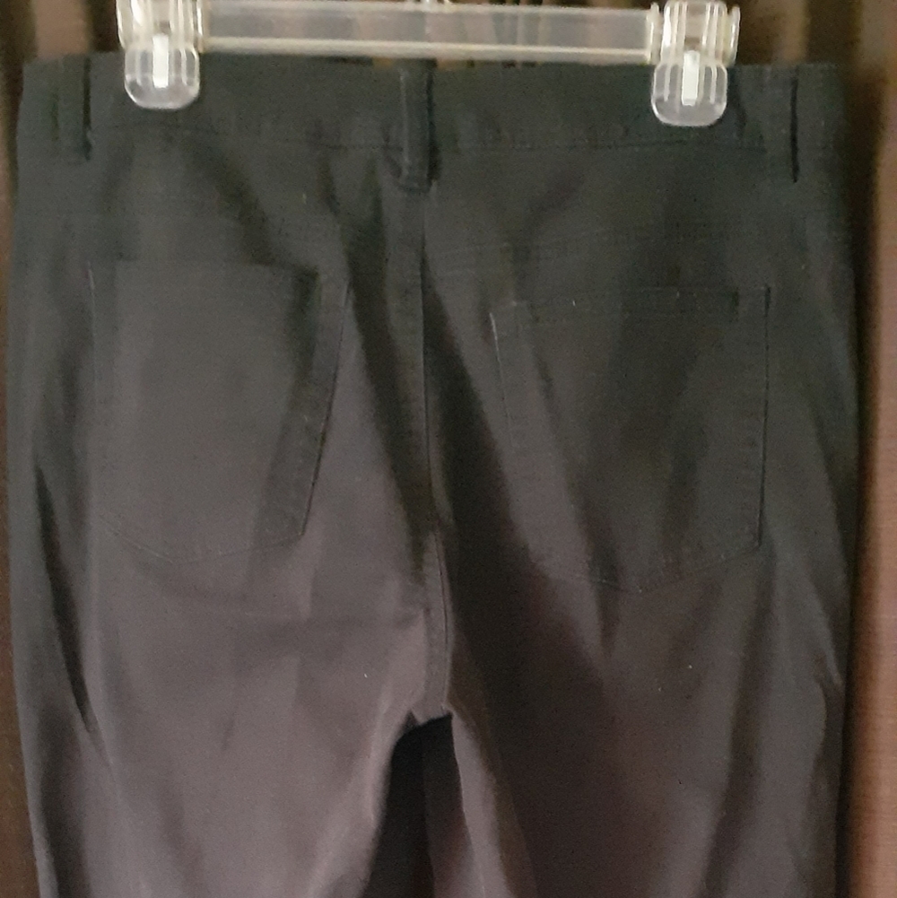 Basic Edition capris - Picture 4 of 5